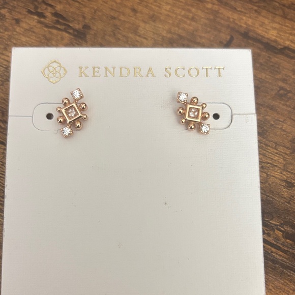 Kendra Scott Tilda Rose Gold Earrings - Picture 1 of 3